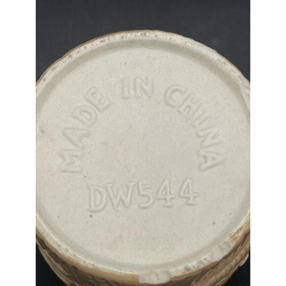 Tiki Mug 3 Face DW544 Disneyworld 4.25" *See Photo Chip on Bottom Edge - Picture 7 of 8